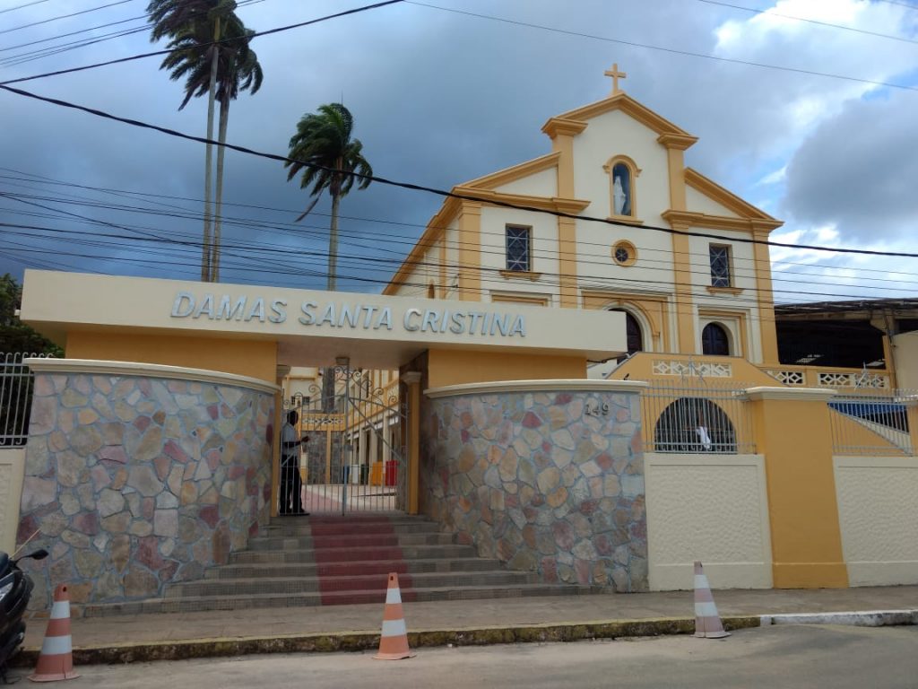Colégio Santa Cristina comemora 98 anos