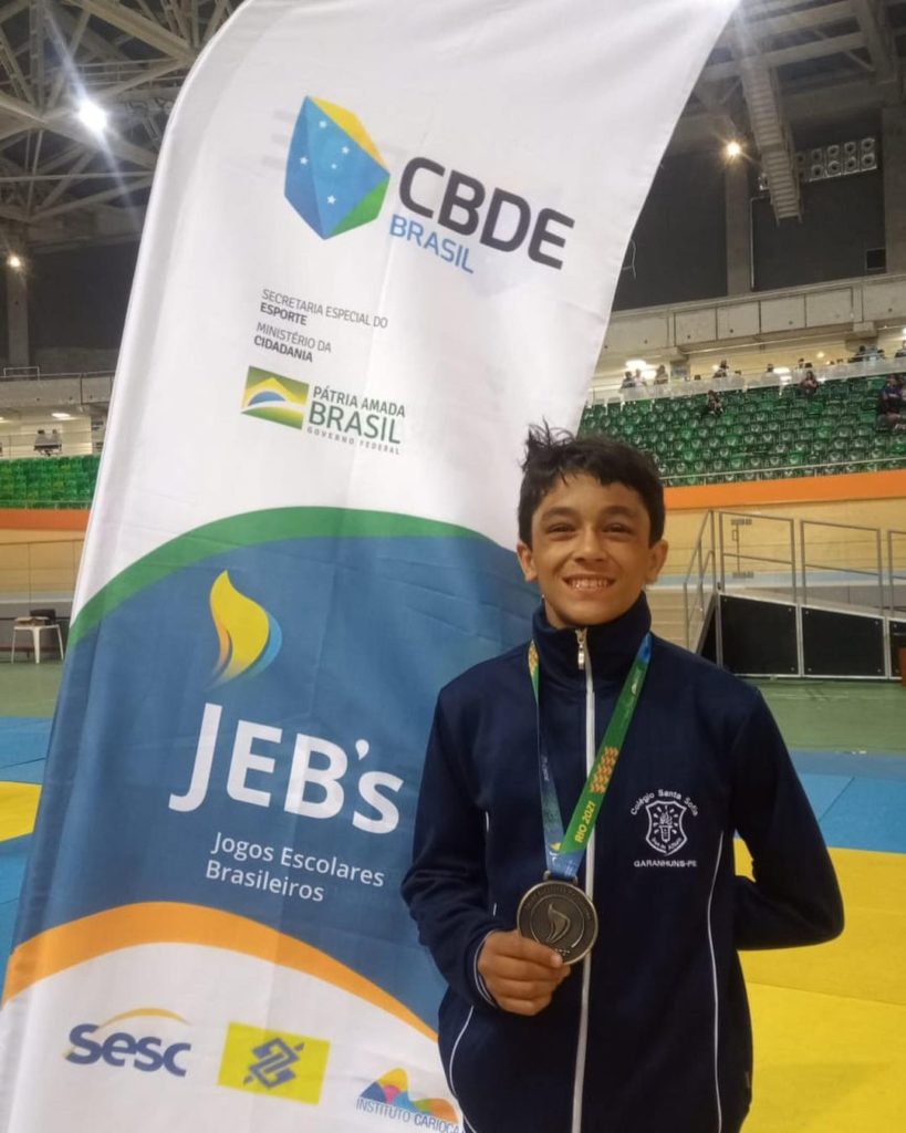 Aluno do Colégio Santa Sofia é Campeão nos Jogos Escolares Brasileiros