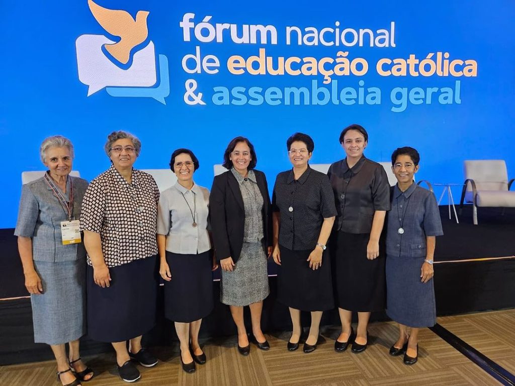 Diretoras da Rede Damas participam de evento sobre Educação Católica
