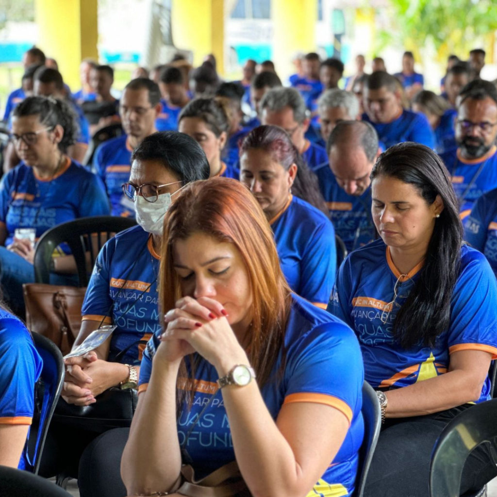 Avançando em águas mais profundas: Educadores do CAD vivenciam o encontro Duc in Altum