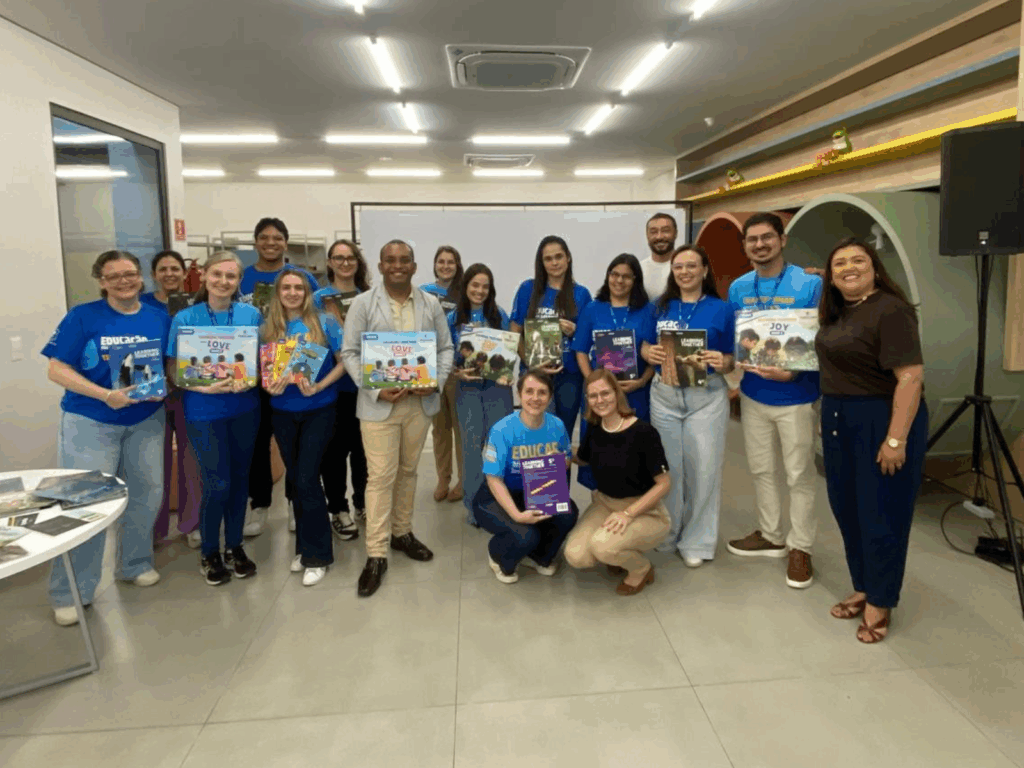 Educadores bilíngues do Mato Grosso participam da Formação do Damas Way