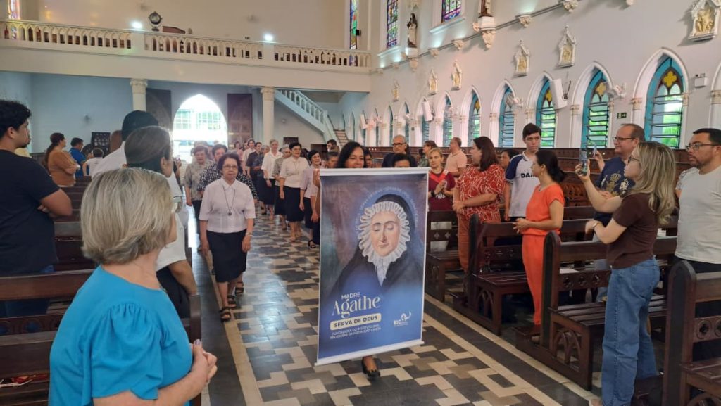 240 anos de Madre Agathe: uma chama que atravessa os séculos